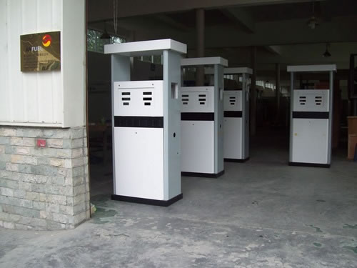 Natural gas filling station equipment